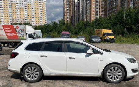 Opel Astra J, 2012 год, 750 000 рублей, 3 фотография