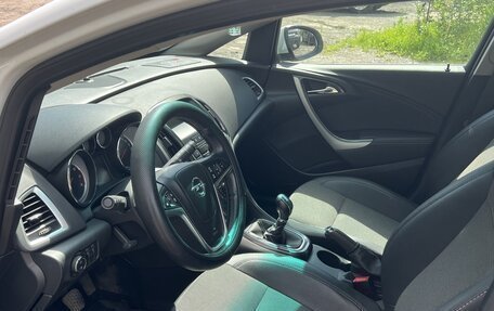 Opel Astra J, 2012 год, 750 000 рублей, 9 фотография