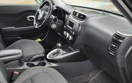 KIA Soul II рестайлинг, 2016 год, 1 100 000 рублей, 9 фотография