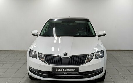 Skoda Octavia, 2019 год, 1 990 000 рублей, 2 фотография
