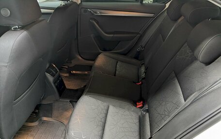 Skoda Octavia, 2019 год, 1 990 000 рублей, 15 фотография