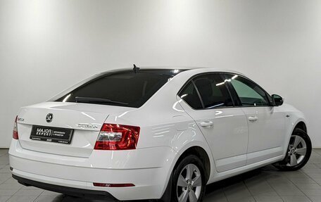 Skoda Octavia, 2019 год, 1 990 000 рублей, 5 фотография