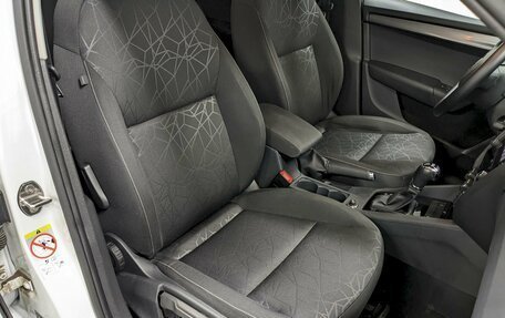 Skoda Octavia, 2019 год, 1 990 000 рублей, 20 фотография