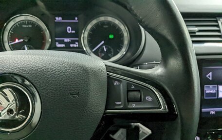 Skoda Octavia, 2019 год, 1 990 000 рублей, 27 фотография