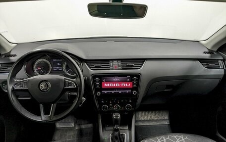 Skoda Octavia, 2019 год, 1 990 000 рублей, 22 фотография
