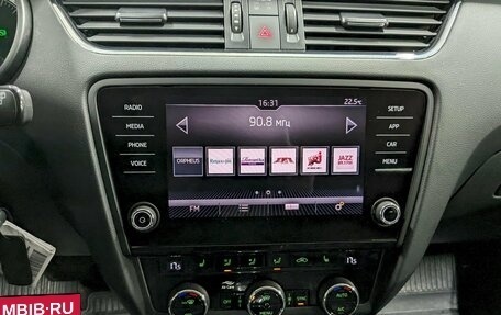 Skoda Octavia, 2019 год, 1 990 000 рублей, 23 фотография