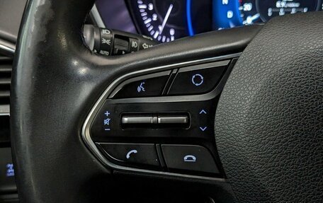 Hyundai Santa Fe IV, 2018 год, 2 780 000 рублей, 22 фотография