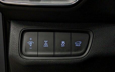 Hyundai Santa Fe IV, 2018 год, 2 780 000 рублей, 24 фотография