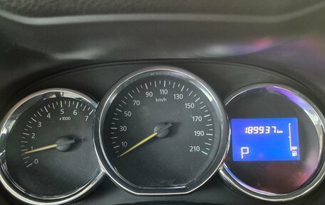 Renault Duster I рестайлинг, 2017 год, 1 090 000 рублей, 9 фотография