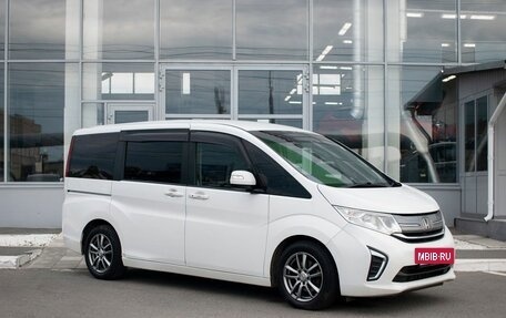 Honda Stepwgn IV, 2015 год, 1 500 000 рублей, 3 фотография