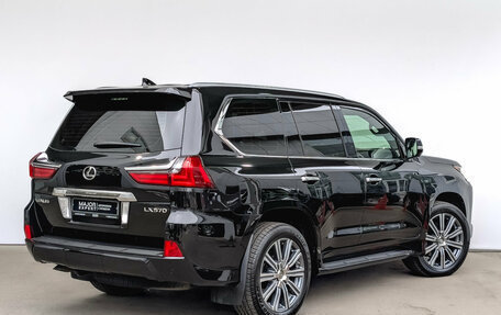 Lexus LX III, 2017 год, 9 000 000 рублей, 5 фотография