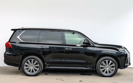 Lexus LX III, 2017 год, 9 000 000 рублей, 4 фотография