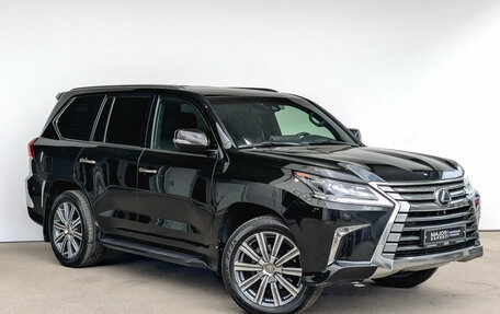 Lexus LX III, 2017 год, 9 000 000 рублей, 3 фотография