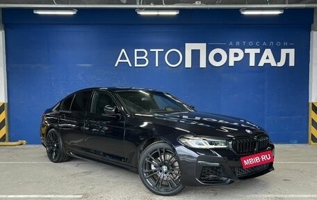 BMW 5 серия, 2020 год, 3 169 000 рублей, 4 фотография