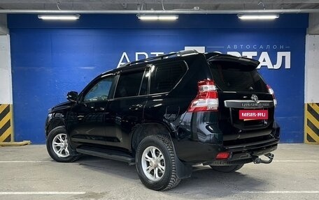Toyota Land Cruiser Prado 150 рестайлинг 2, 2016 год, 3 399 000 рублей, 2 фотография