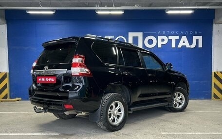 Toyota Land Cruiser Prado 150 рестайлинг 2, 2016 год, 3 399 000 рублей, 3 фотография