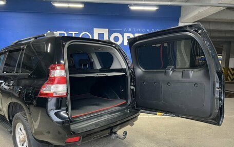 Toyota Land Cruiser Prado 150 рестайлинг 2, 2016 год, 3 399 000 рублей, 8 фотография