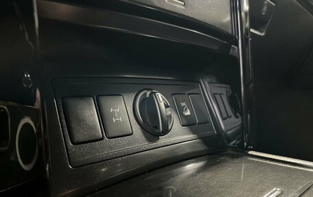 Toyota Land Cruiser Prado 150 рестайлинг 2, 2016 год, 3 399 000 рублей, 23 фотография