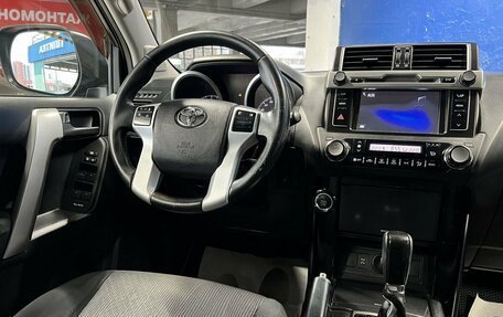 Toyota Land Cruiser Prado 150 рестайлинг 2, 2016 год, 3 399 000 рублей, 29 фотография