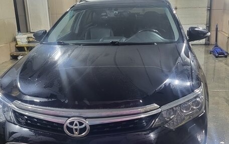 Toyota Camry, 2018 год, 2 480 000 рублей, 1 фотография