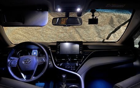 Toyota Camry, 2021 год, 3 050 000 рублей, 9 фотография