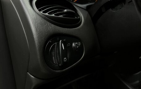 Ford Focus IV, 2005 год, 269 888 рублей, 13 фотография