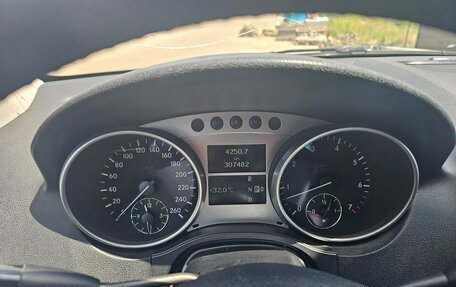 Mercedes-Benz M-Класс, 2009 год, 1 550 000 рублей, 6 фотография