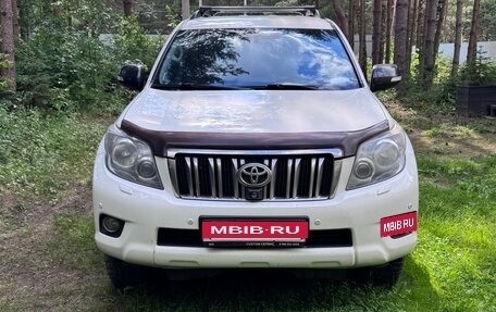 Toyota Land Cruiser Prado 150 рестайлинг 2, 2010 год, 2 600 000 рублей, 2 фотография