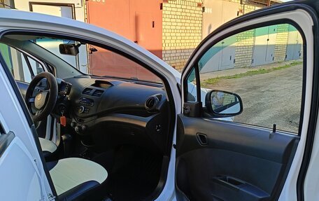 Chevrolet Spark III, 2012 год, 610 000 рублей, 8 фотография