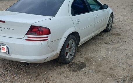 Dodge Stratus II, 2005 год, 200 000 рублей, 4 фотография