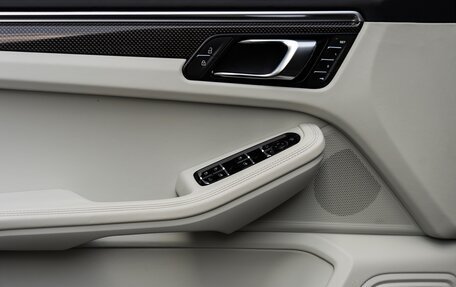 Porsche Macan I рестайлинг, 2021 год, 9 900 000 рублей, 19 фотография