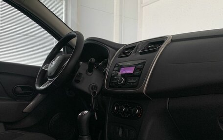 Renault Logan II, 2020 год, 1 170 000 рублей, 12 фотография