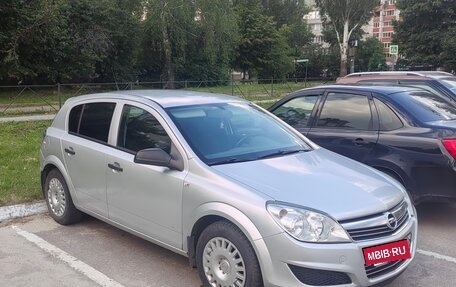 Opel Astra H, 2007 год, 330 000 рублей, 2 фотография