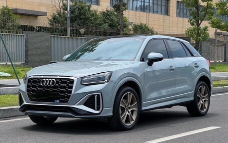 Audi Q2 I, 2023 год, 1 800 000 рублей, 3 фотография