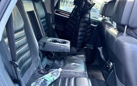 Volkswagen Touareg III, 2010 год, 2 775 000 рублей, 13 фотография