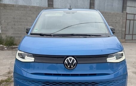 Volkswagen Multivan, 2023 год, 5 200 000 рублей, 8 фотография