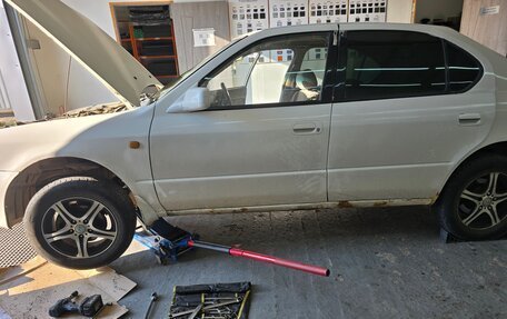Toyota Camry V40, 1996 год, 180 000 рублей, 3 фотография