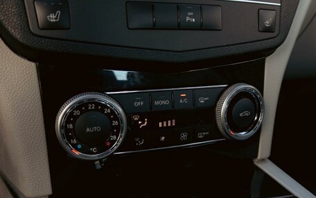 Mercedes-Benz C-Класс, 2010 год, 1 125 000 рублей, 15 фотография