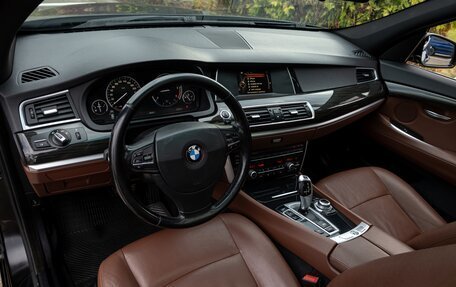 BMW 5 серия, 2016 год, 2 395 000 рублей, 13 фотография