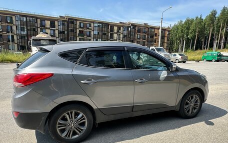 Hyundai ix35 I рестайлинг, 2013 год, 1 100 000 рублей, 2 фотография