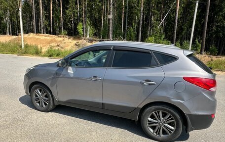 Hyundai ix35 I рестайлинг, 2013 год, 1 100 000 рублей, 8 фотография