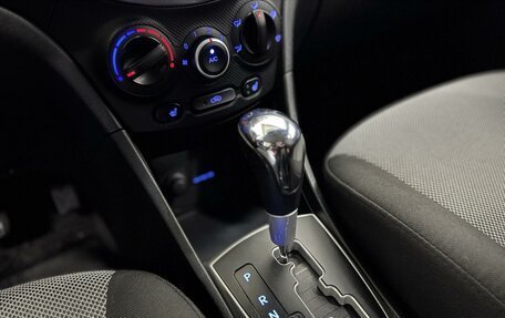 Hyundai Solaris II рестайлинг, 2012 год, 850 000 рублей, 12 фотография