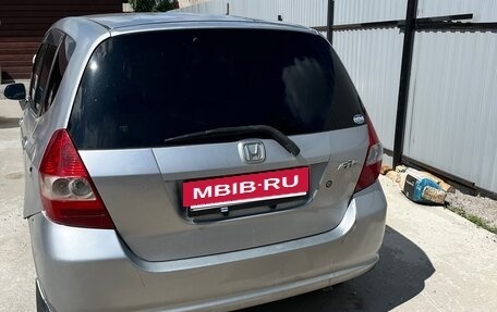 Honda Fit III, 2002 год, 185 000 рублей, 4 фотография