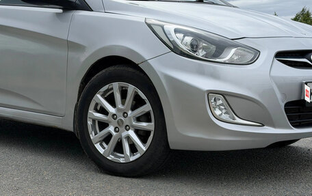 Hyundai Solaris II рестайлинг, 2011 год, 730 000 рублей, 4 фотография