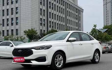Ford Escort, 2022 год, 980 000 рублей, 1 фотография