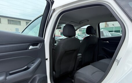 Ford Escort, 2022 год, 980 000 рублей, 10 фотография