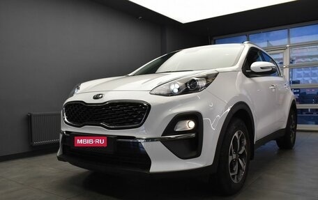 KIA Sportage IV рестайлинг, 2020 год, 2 447 000 рублей, 1 фотография