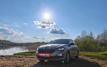 Skoda Rapid II, 2021 год, 1 050 000 рублей, 3 фотография
