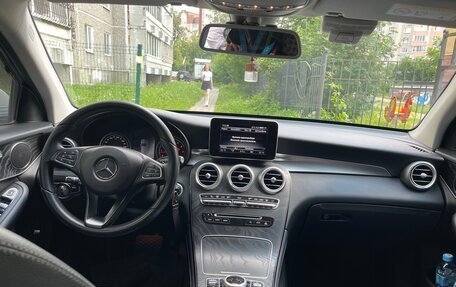 Mercedes-Benz GLC, 2017 год, 3 300 000 рублей, 15 фотография