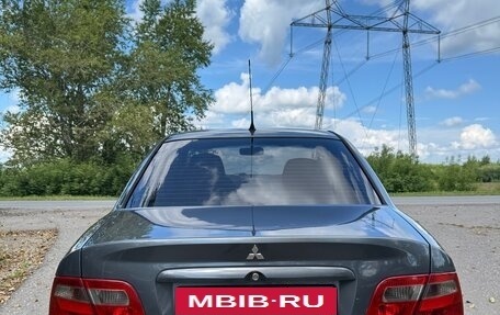 Mitsubishi Carisma I, 2002 год, 300 000 рублей, 7 фотография
